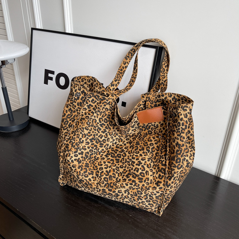 Leopard Pattern Tote Bag Vinta - Shopper Tote Canvas ulasan dan harga