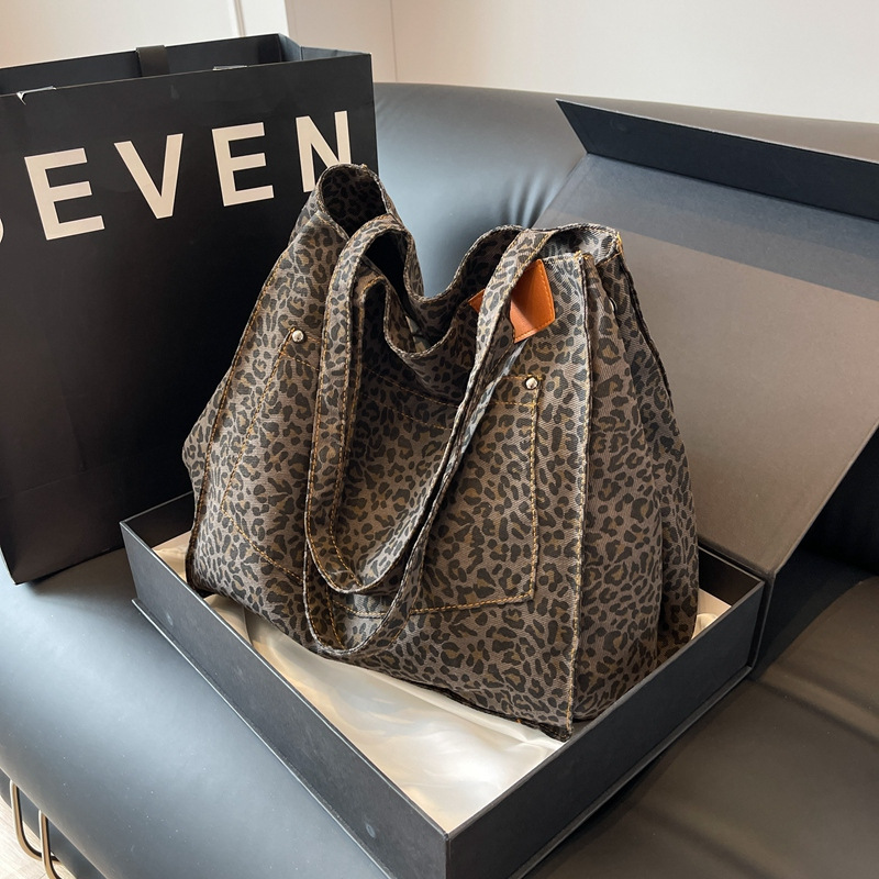 Leopard Pattern Tote Bag Vinta - Shopper Tote Canvas ulasan dan harga