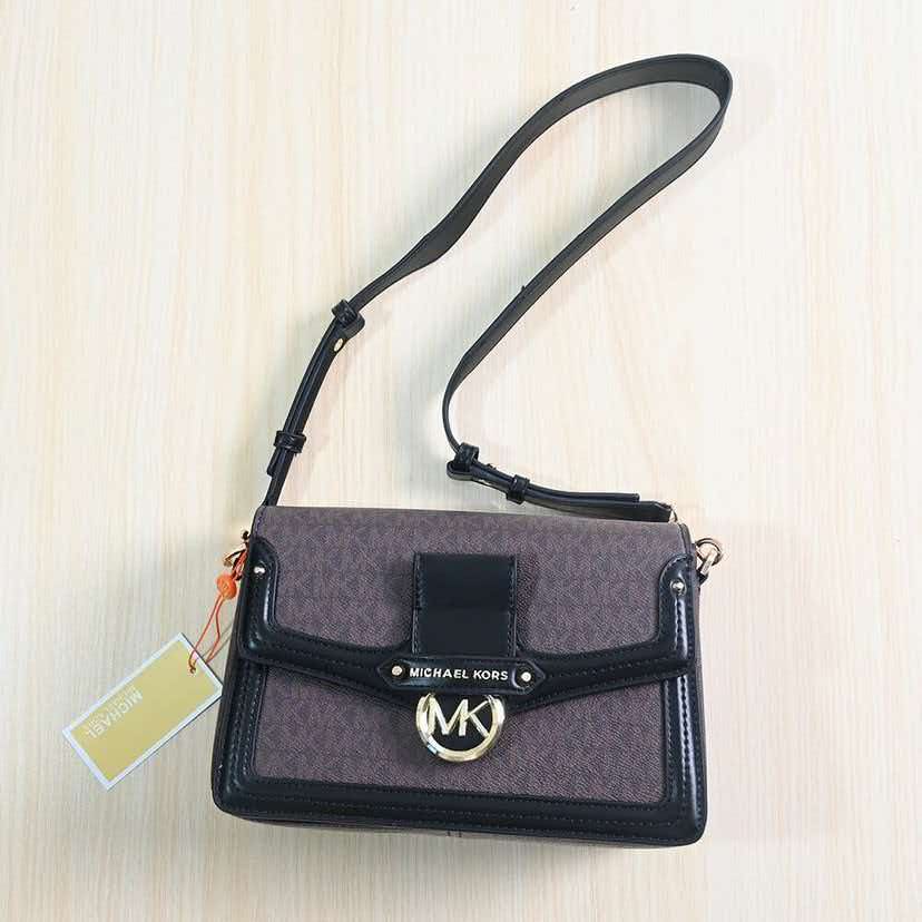Michael Kors' Brand New Minima - Women Bags High End Brands ulasan dan harga