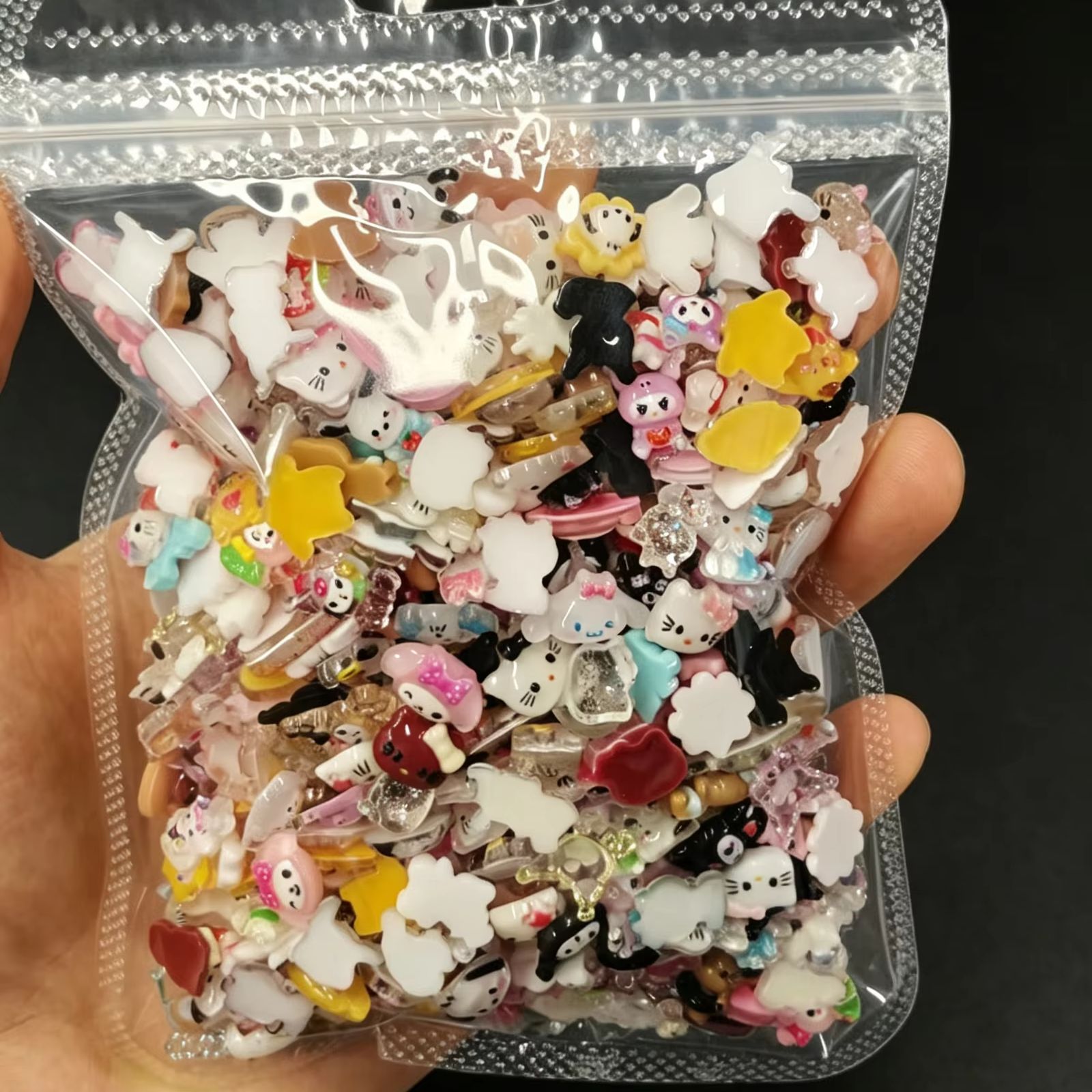 100g Mixed Cartoon 3D Resin Na - Women Bags Under 500 ulasan dan harga