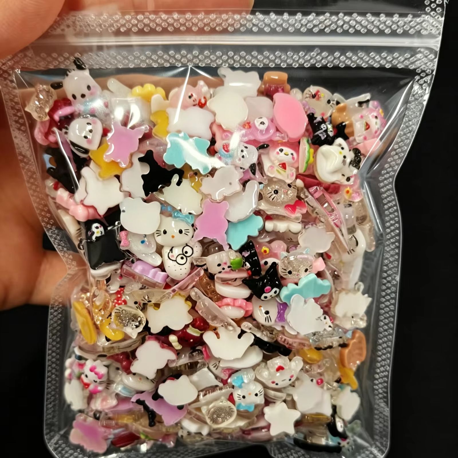 100g Mixed Cartoon 3D Resin Na - Women Bags Under 500 ulasan dan harga